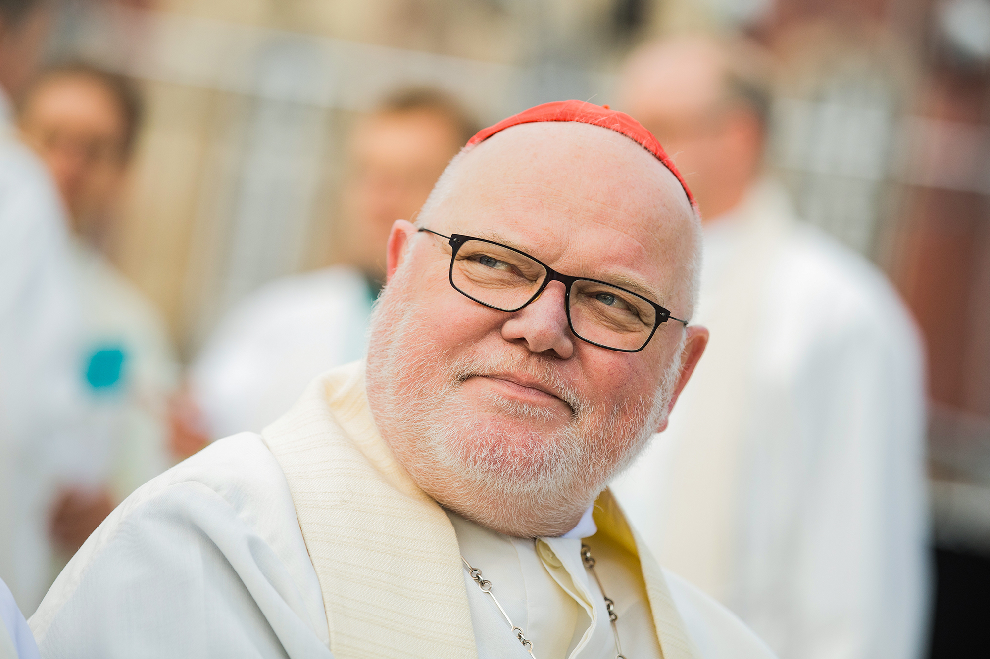 Немецкий кардинал разрешил благословлять гомосексуальные пары Немецкий кардинал разрешил благословлять гомосексуальные пары